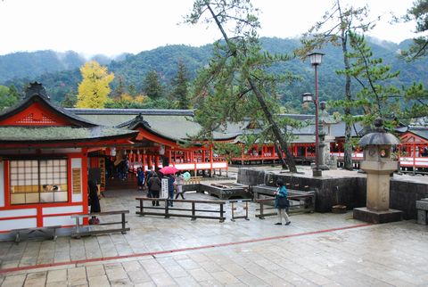 厳島神社