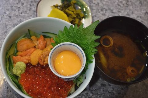 ウニいくら丼