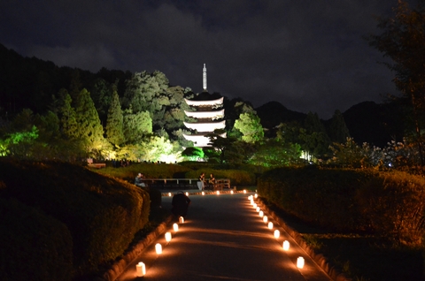 瑠璃光寺五重塔