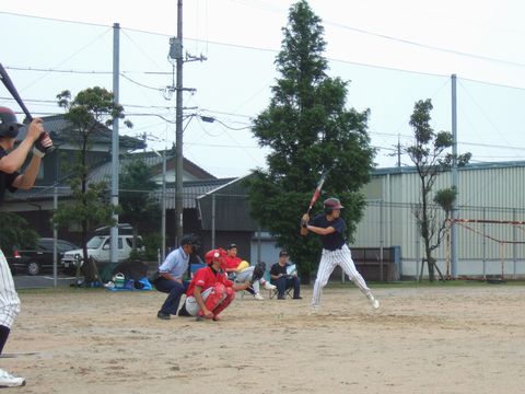 モンキーズに勝利