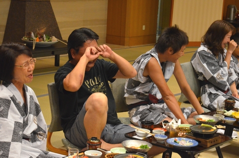 爆笑