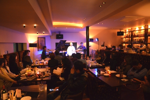 ピアノ