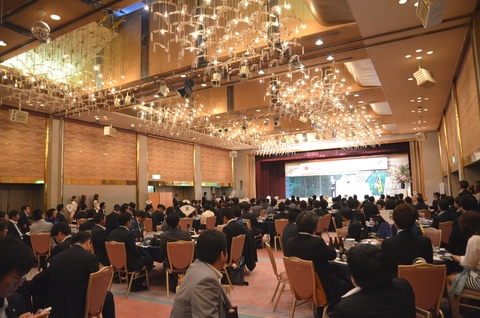 懇親会